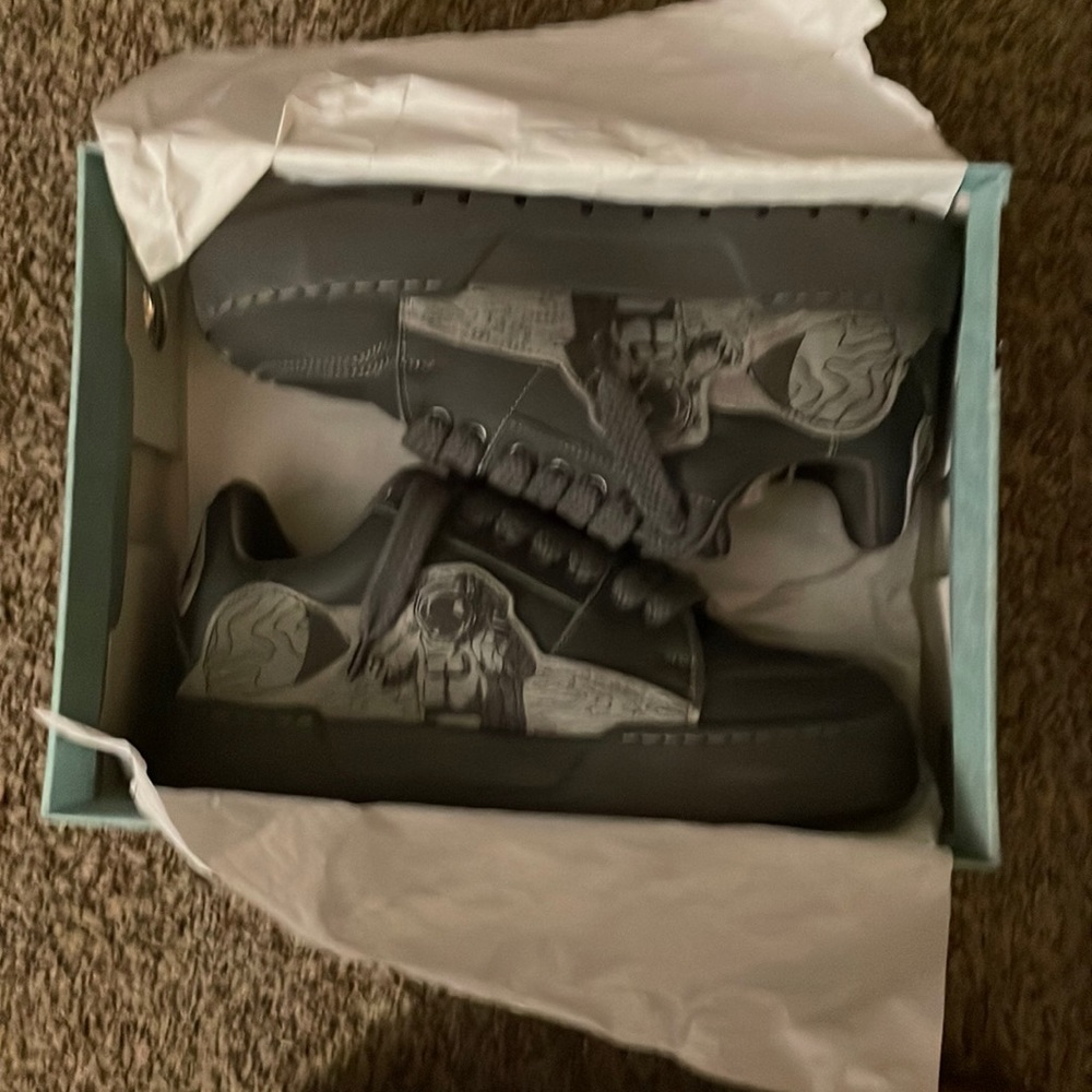 Derschutze shoes
